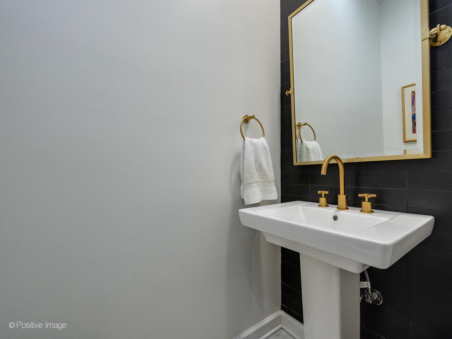 1412 N Hoyne Avenue Unit: 1C