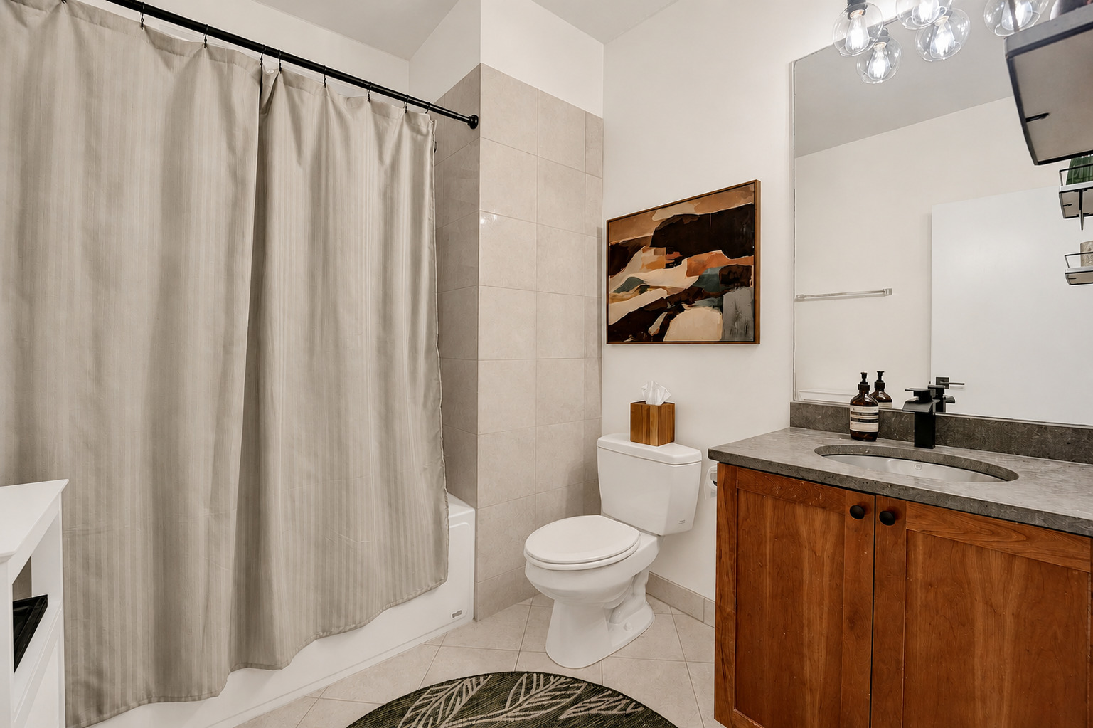 1872 N Damen Avenue Unit: 3S