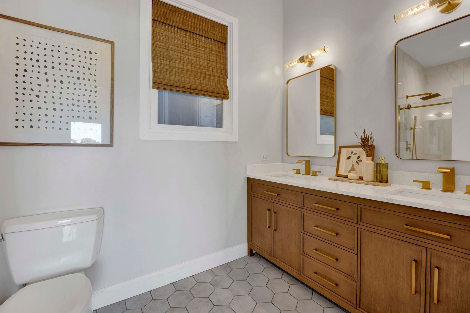 1872 N Damen Avenue Unit: 3S