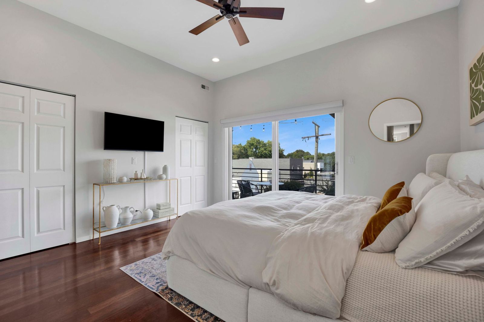 1872 N Damen Avenue Unit: 3S