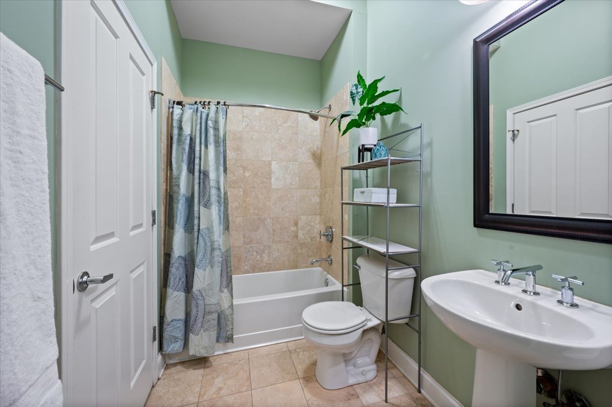 1464 S Michigan Avenue Unit: 1401