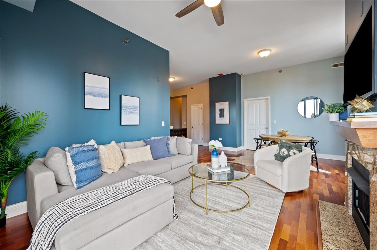 1464 S Michigan Avenue Unit: 1401