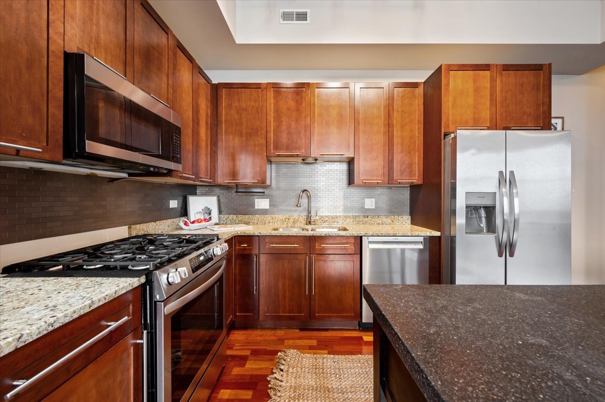1464 S Michigan Avenue Unit: 1401