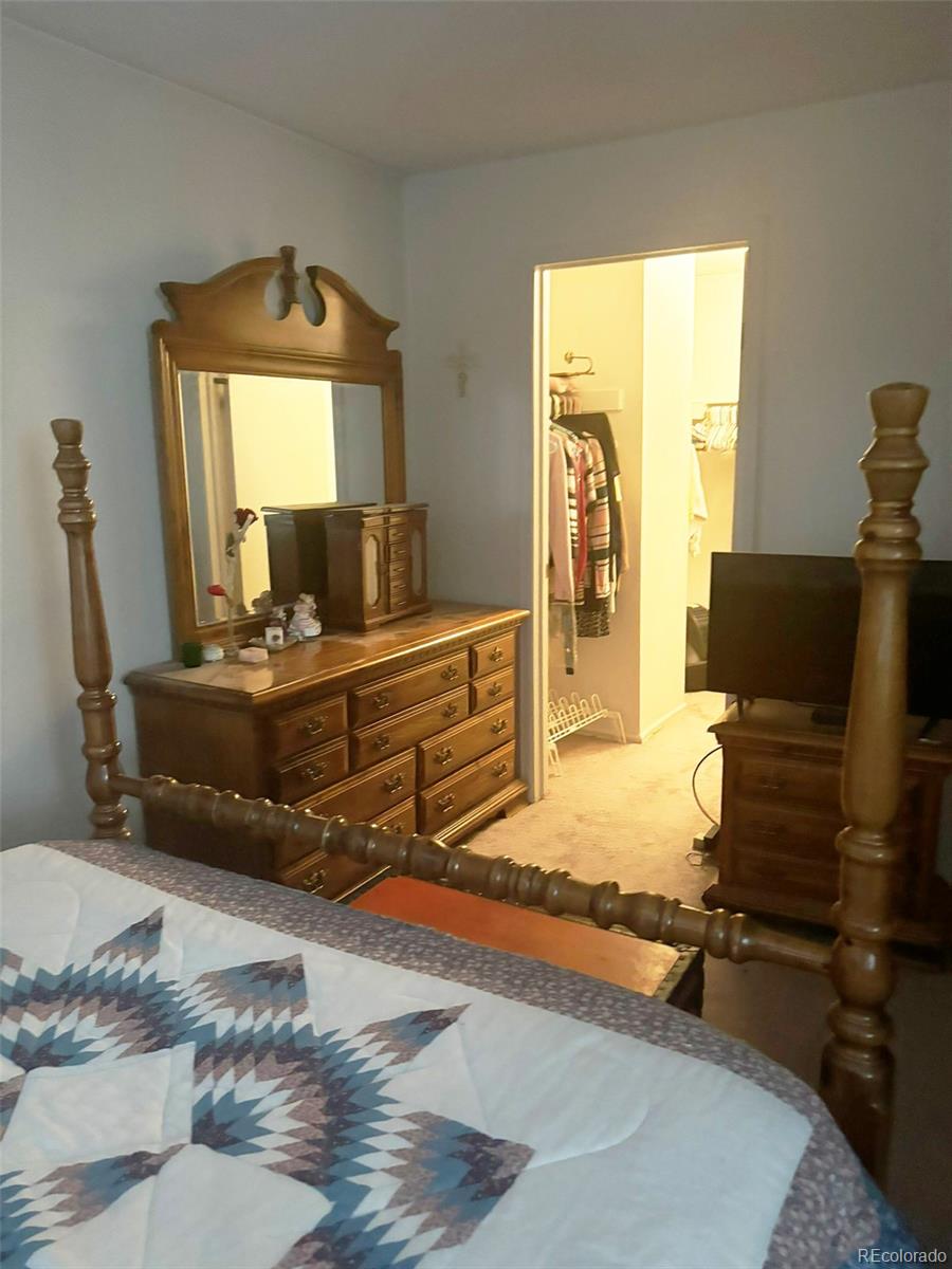 3501 S Kittredge Street Unit: B