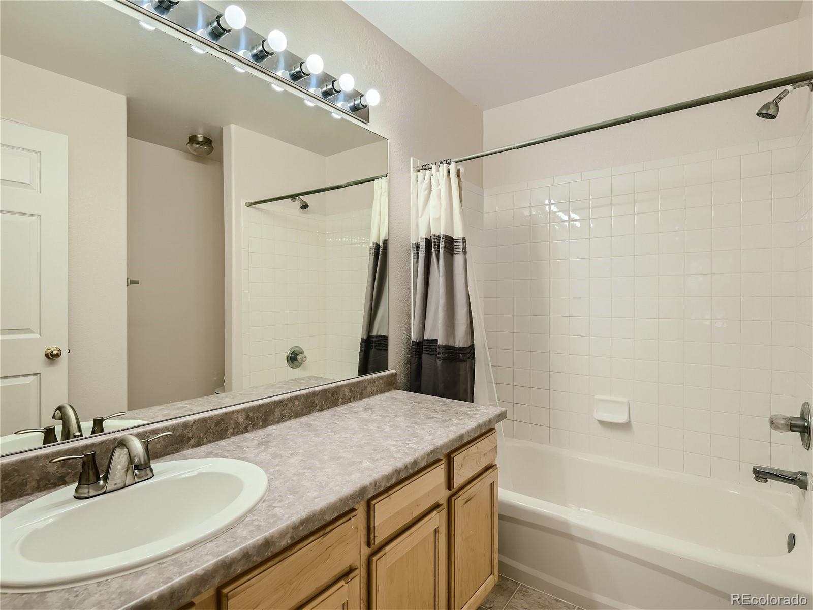 9102 Gale Boulevard Unit: 5