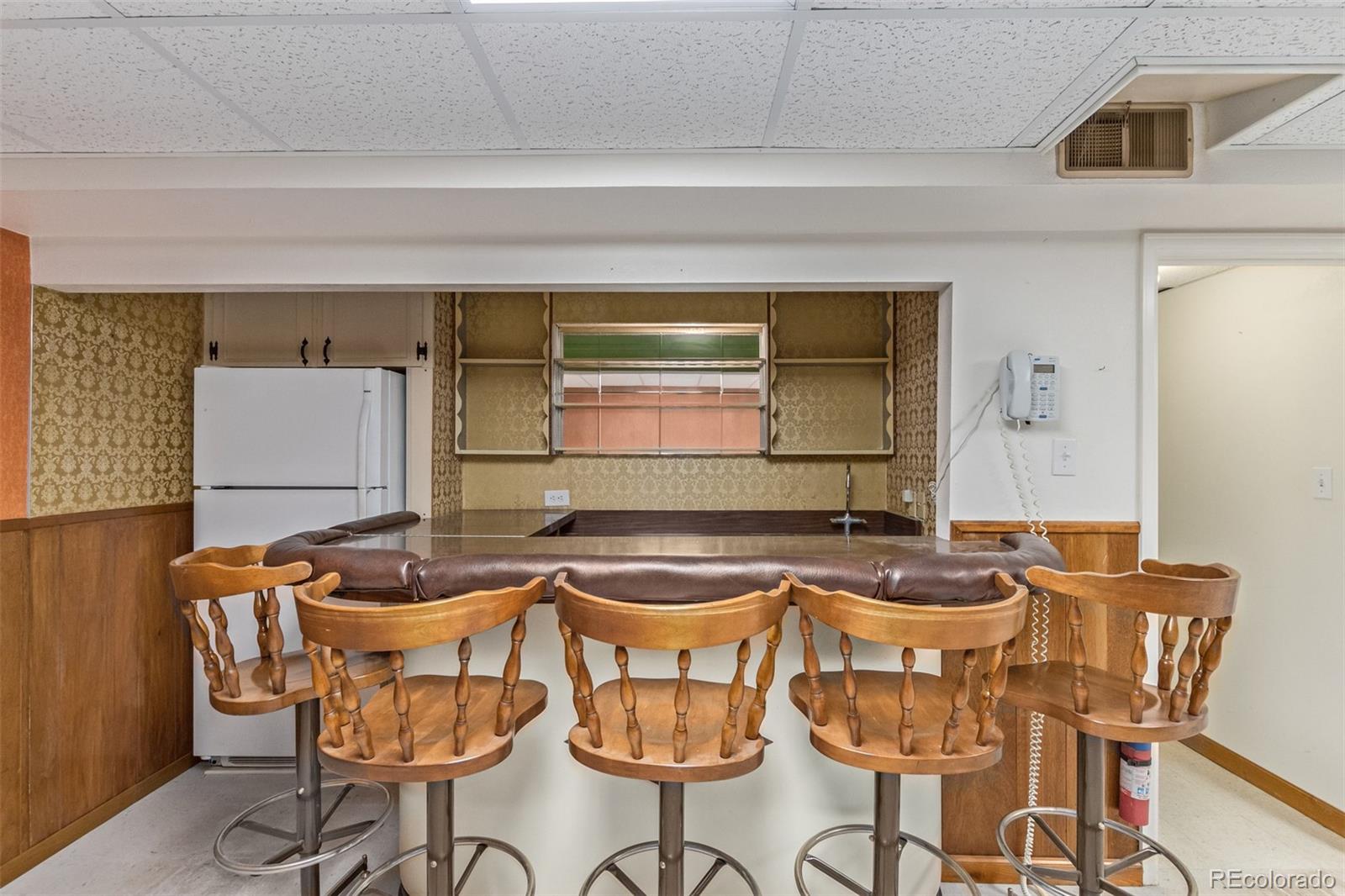 8520 Crescent Drive