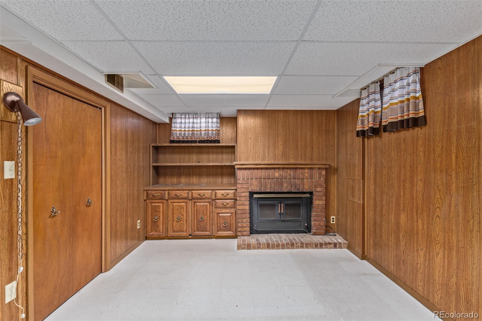 8520 Crescent Drive