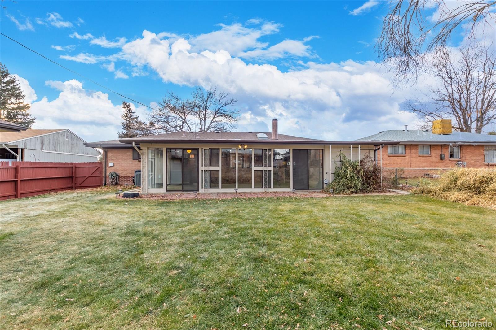 8520 Crescent Drive