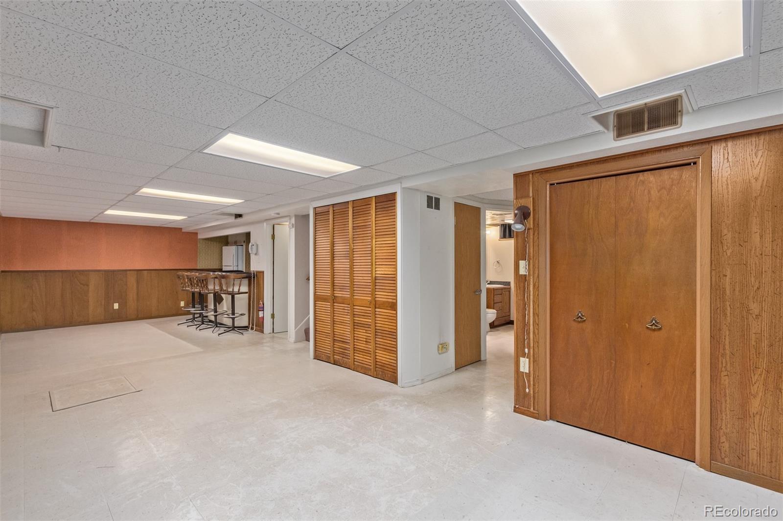 8520 Crescent Drive