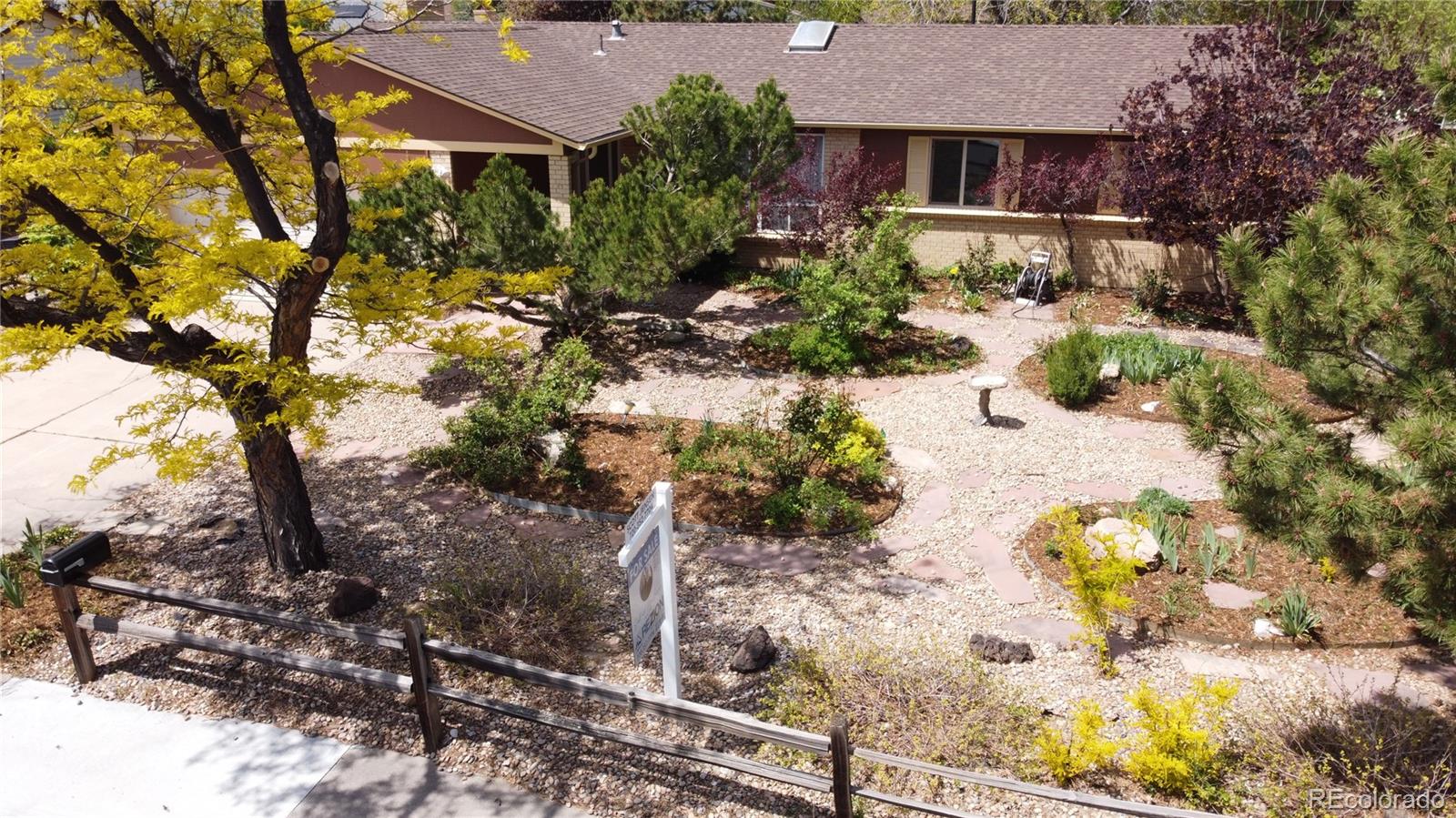 3135 S Olathe Way