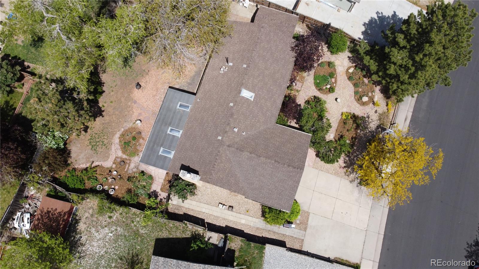 3135 S Olathe Way