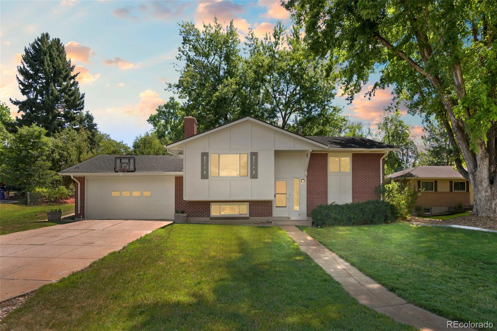 3716 S Uinta Court