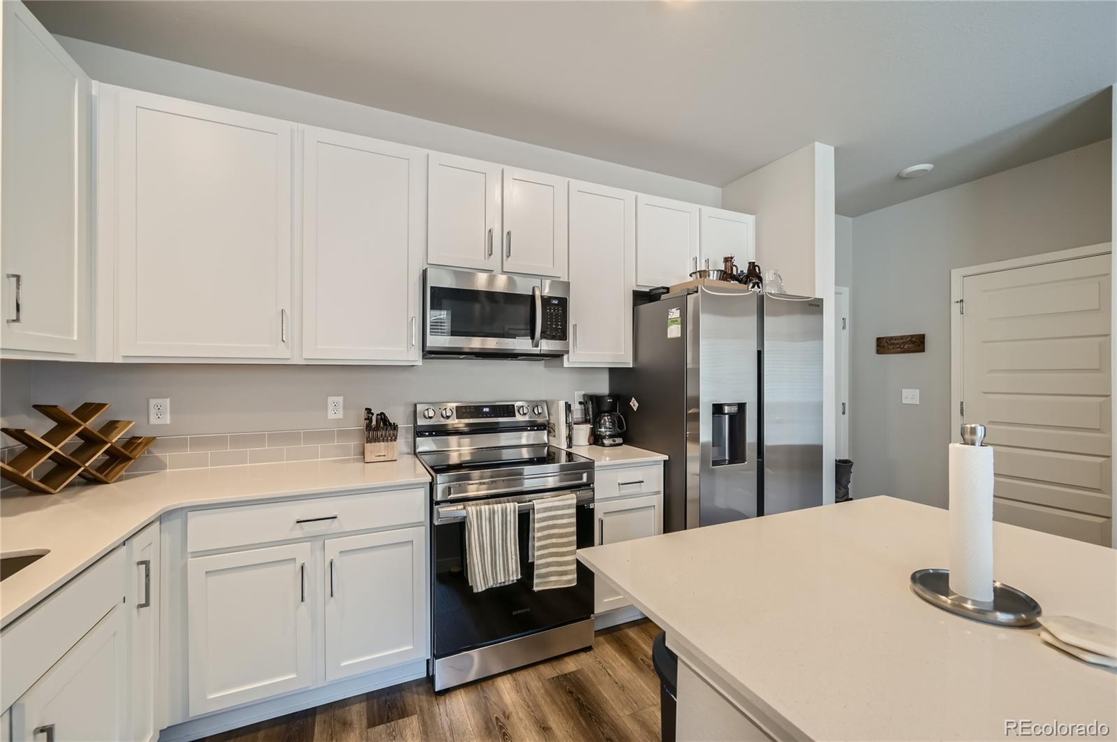 1353 Reynolds Street Unit: 2C