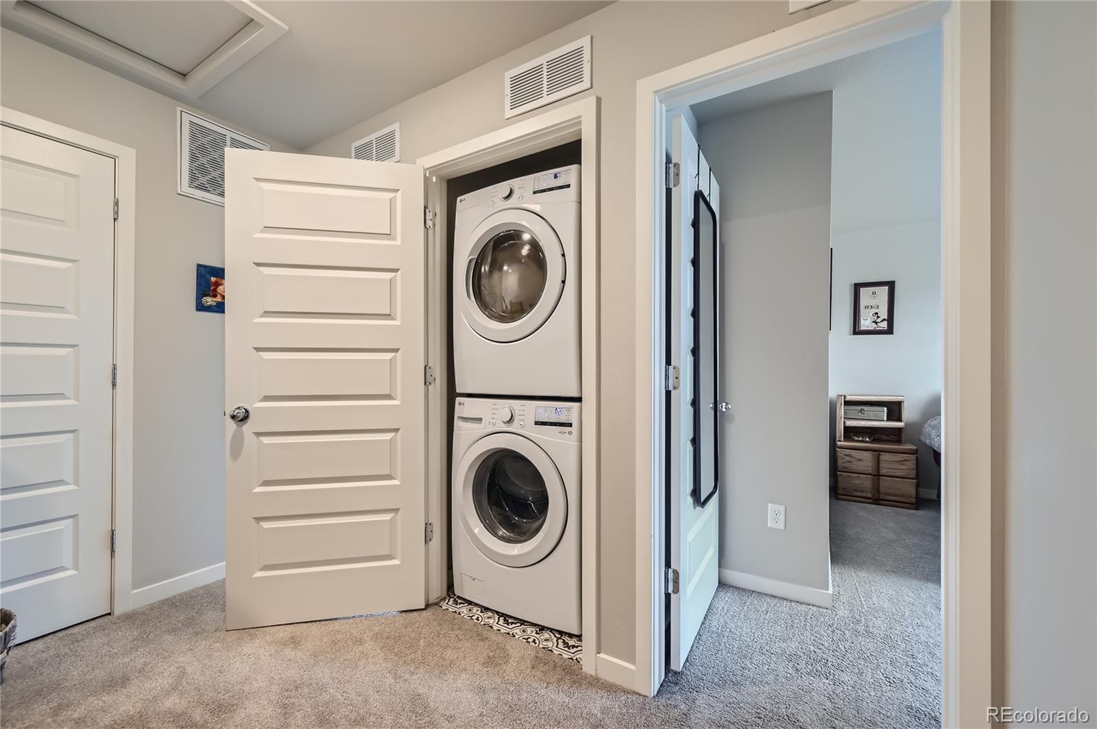 1353 Reynolds Street Unit: 2C