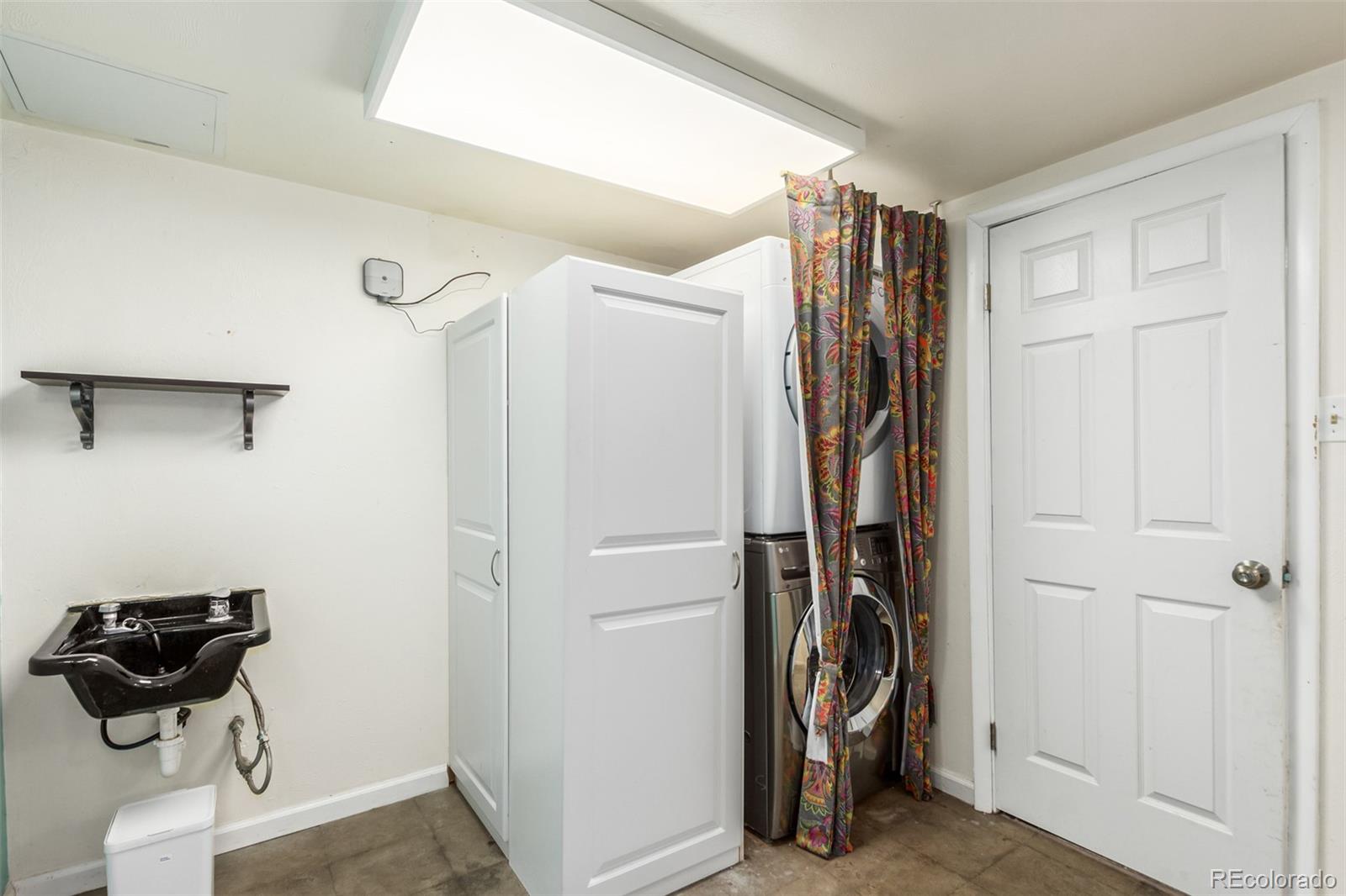12191 Dahlia Court