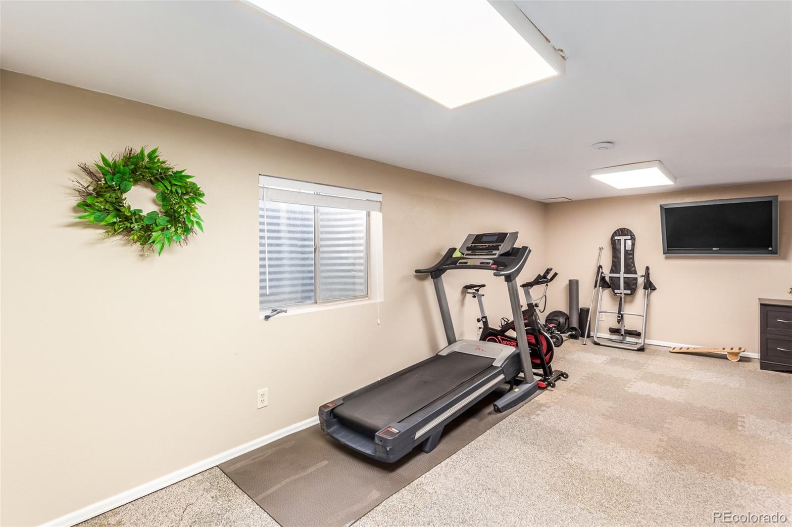 12191 Dahlia Court