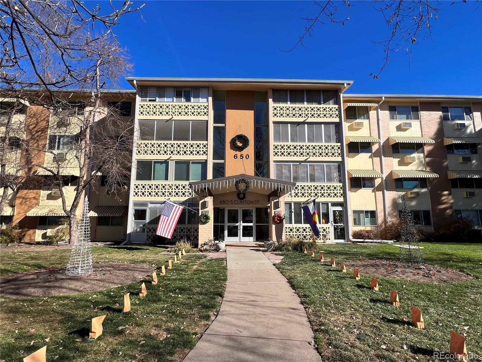 650 S Clinton Street Unit: 6D