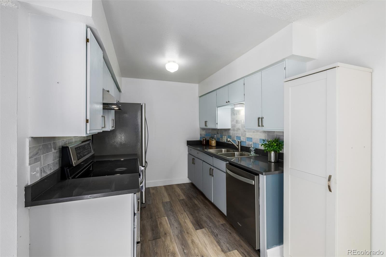 3141 S Tamarac Drive Unit: F204