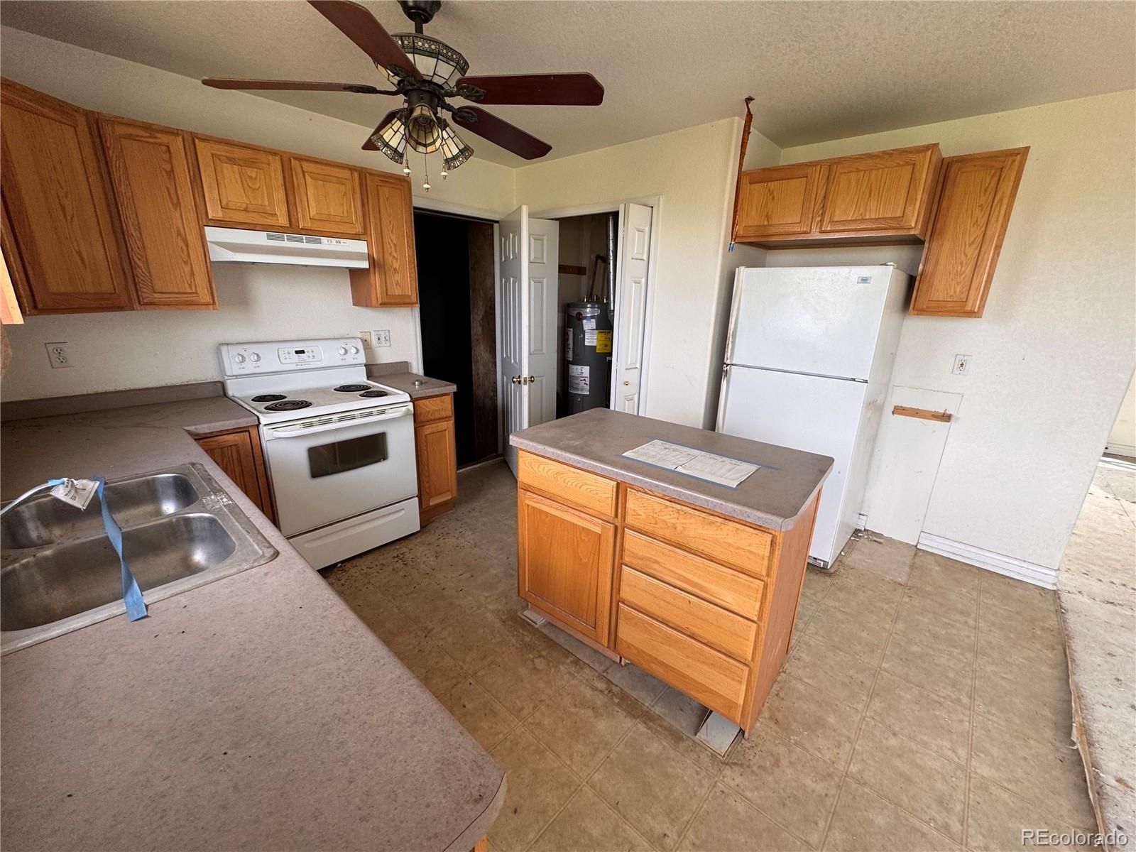 38423 County Road 166