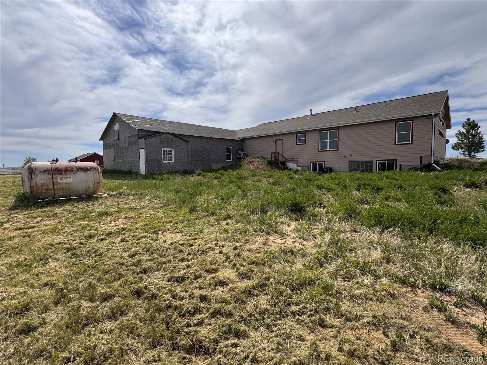 38423 County Road 166