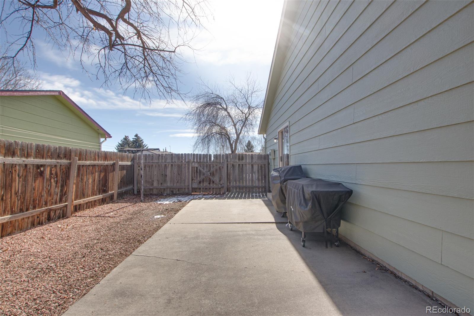 2432 W Linda Drive