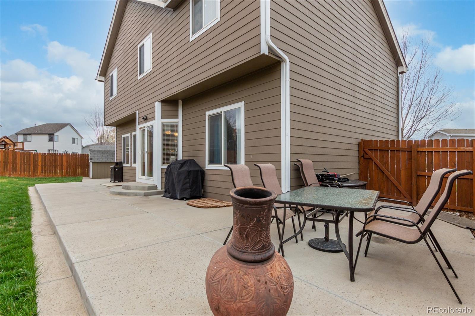 3648 Holmes Lane