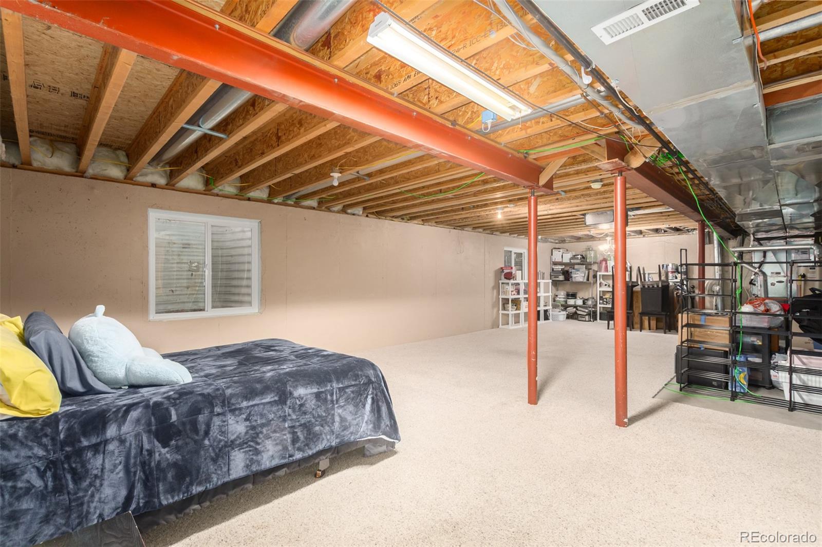 3648 Holmes Lane