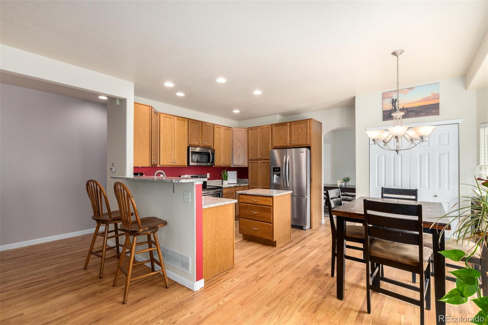 3648 Holmes Lane