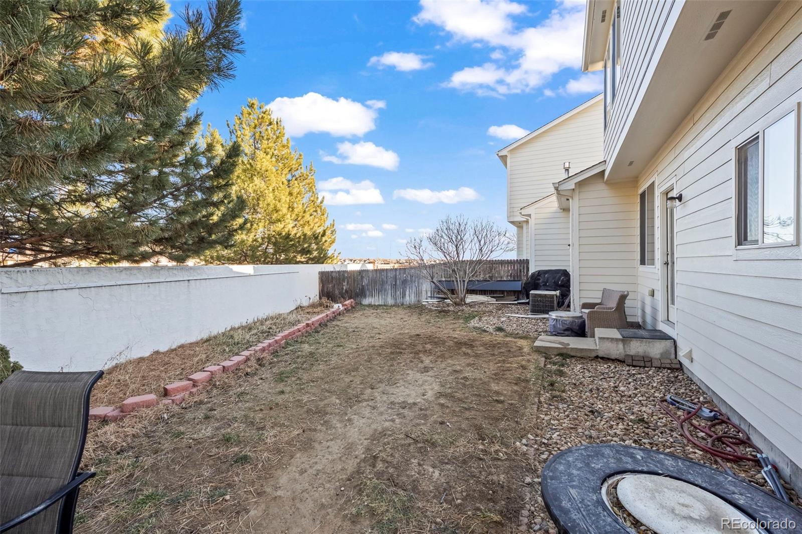 3241 E 123rd Drive