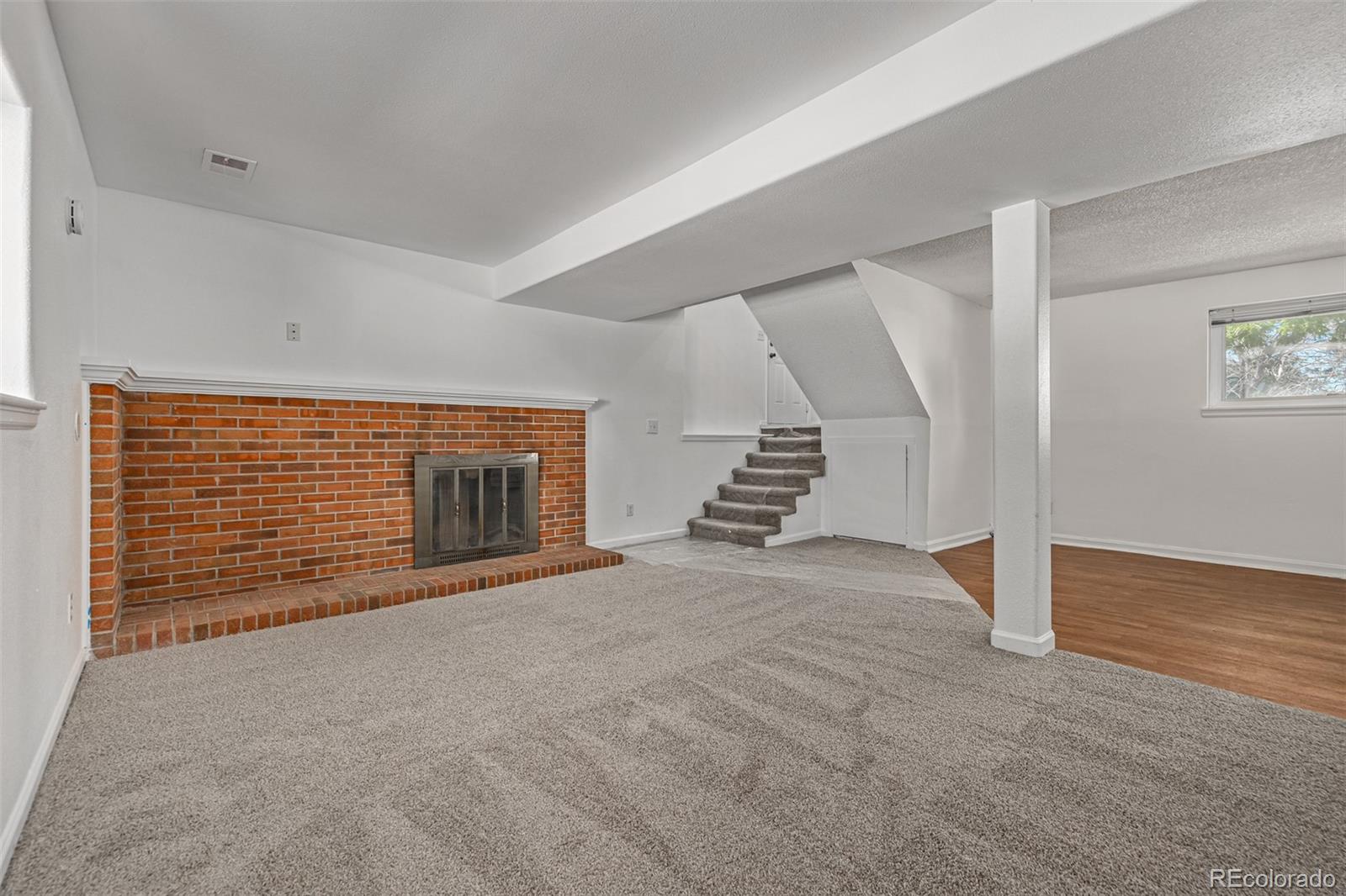 1436 S Olathe Way
