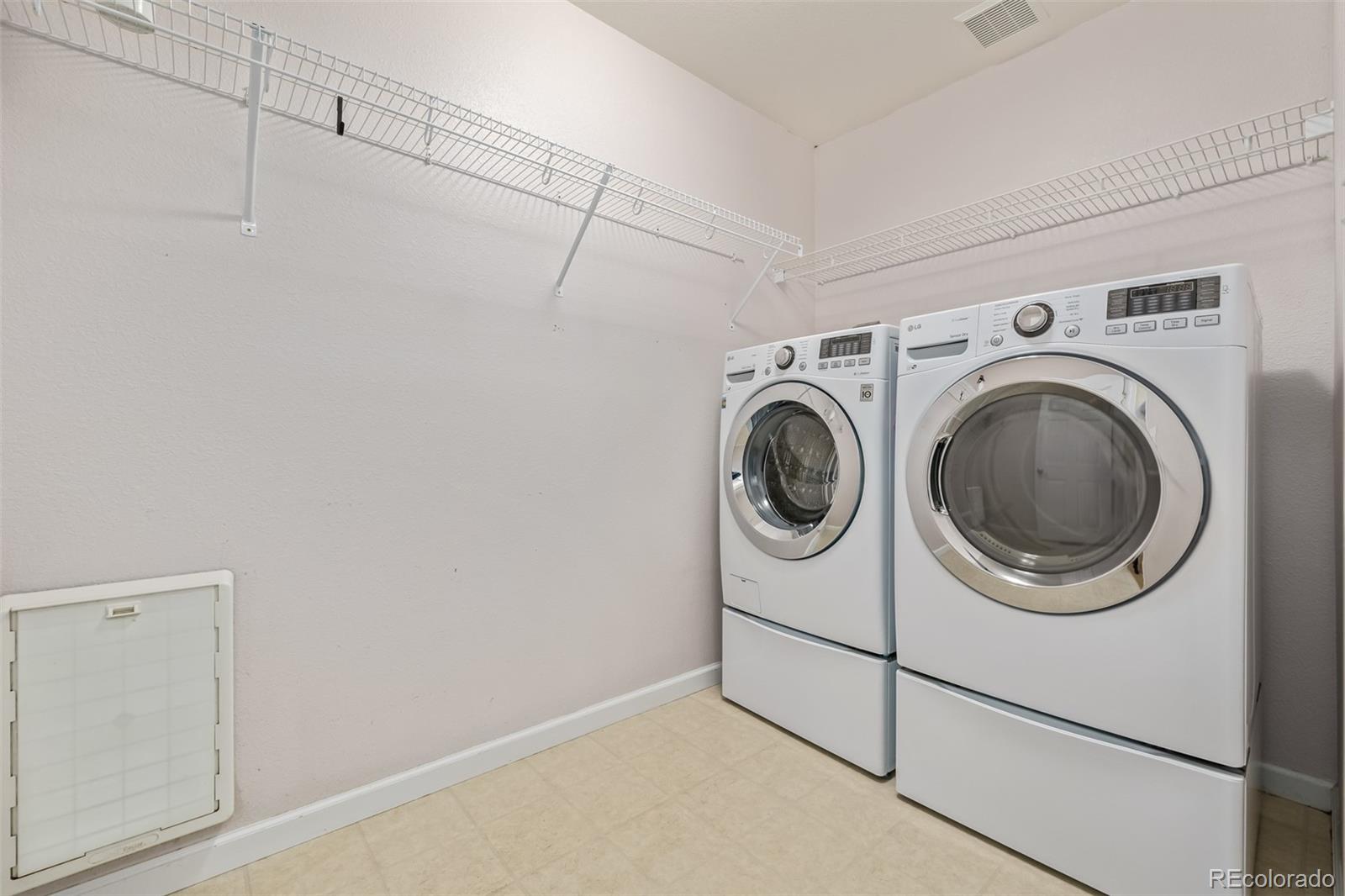 1805 W 130th Place