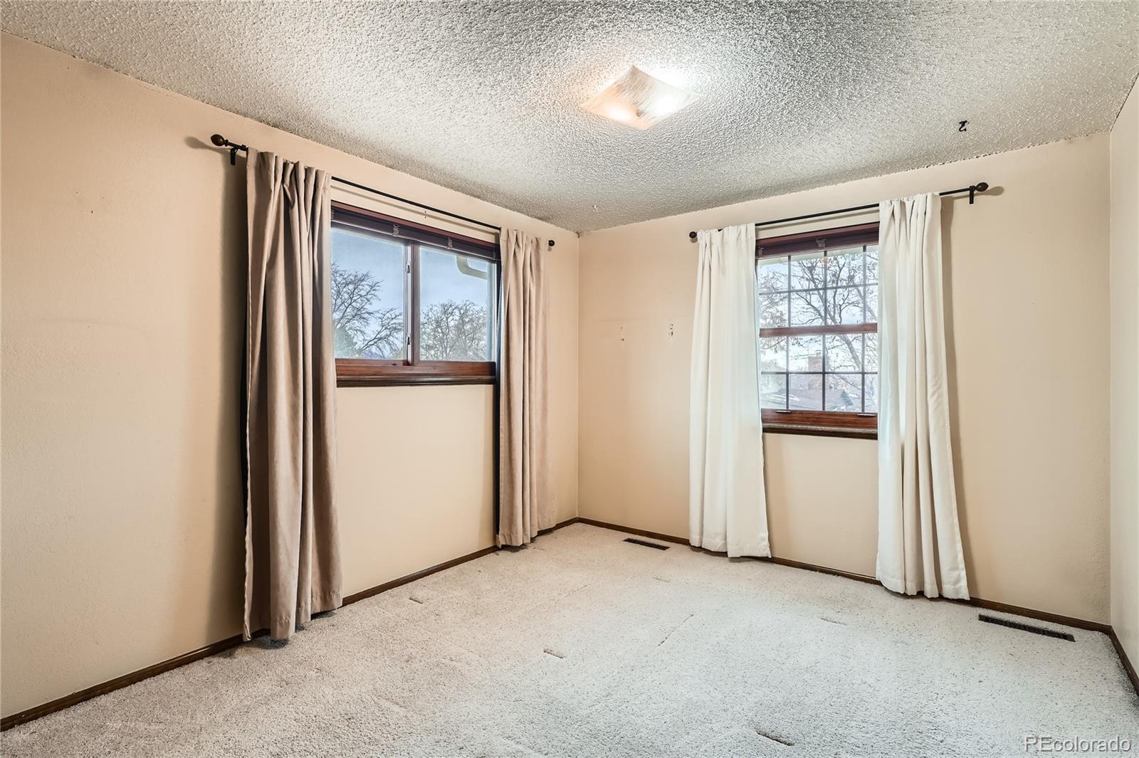 9270 W 90th Place
