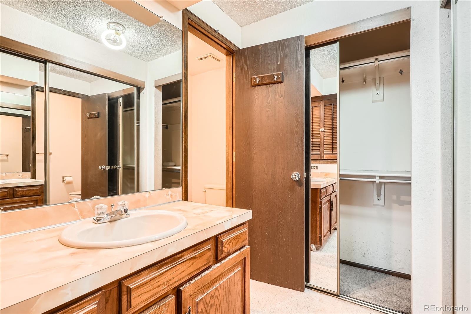 9270 W 90th Place