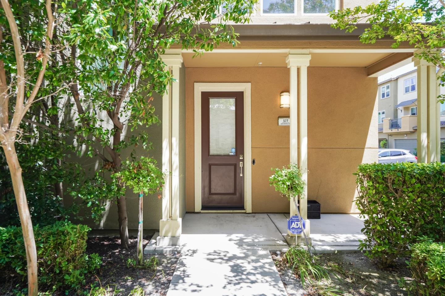 577 San Rivera TER