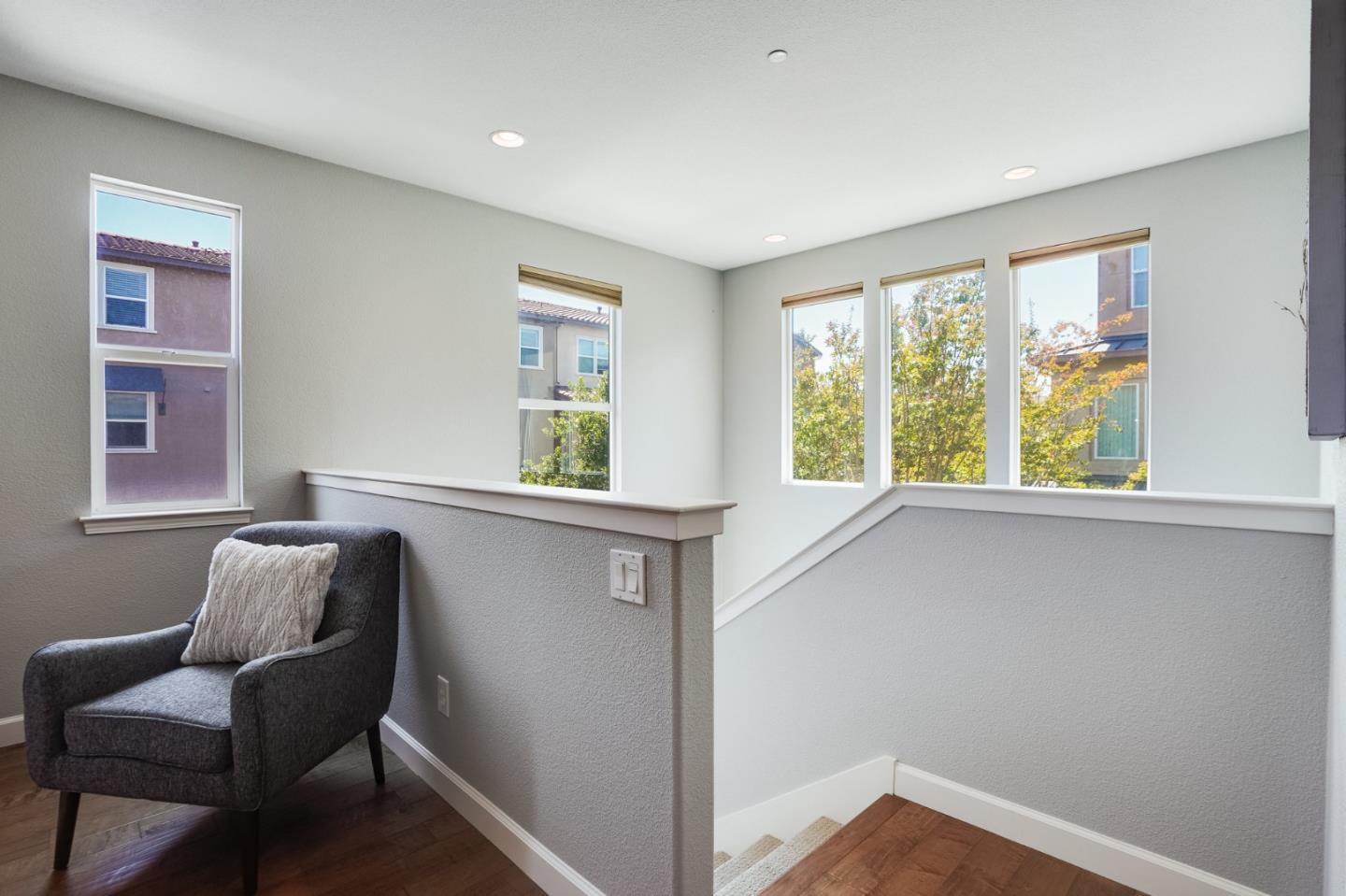 577 San Rivera TER