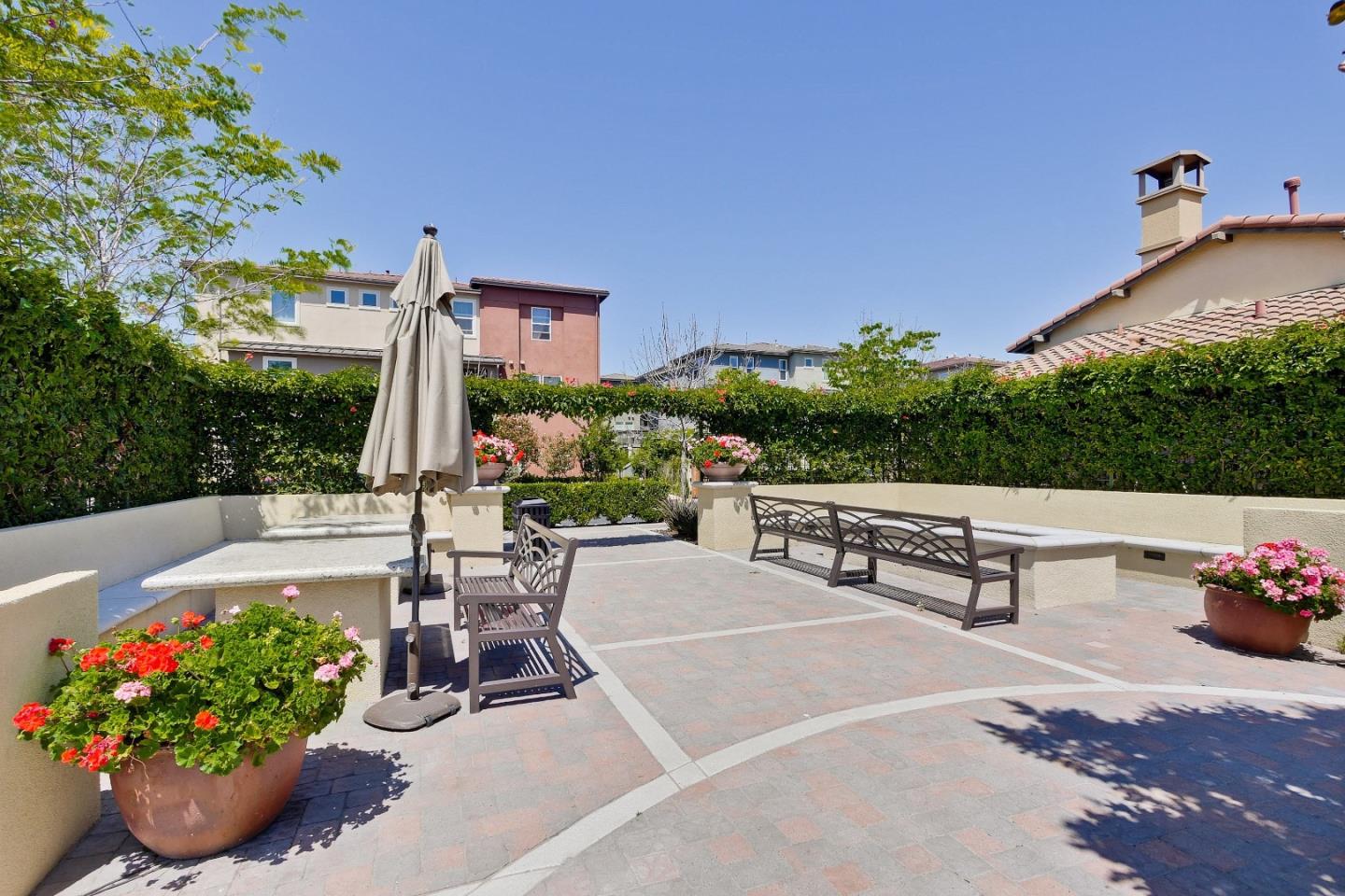 577 San Rivera TER