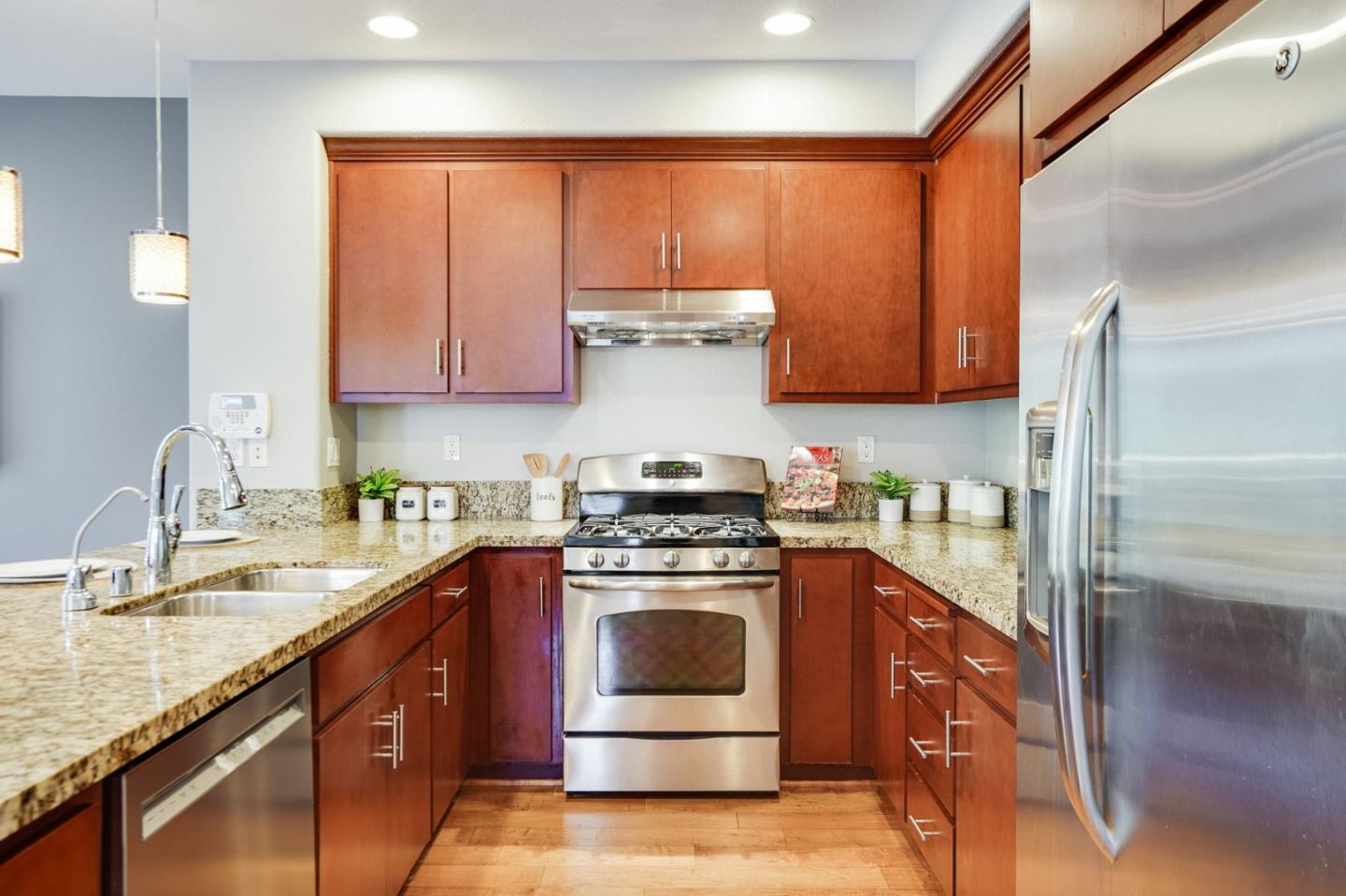 577 San Rivera TER