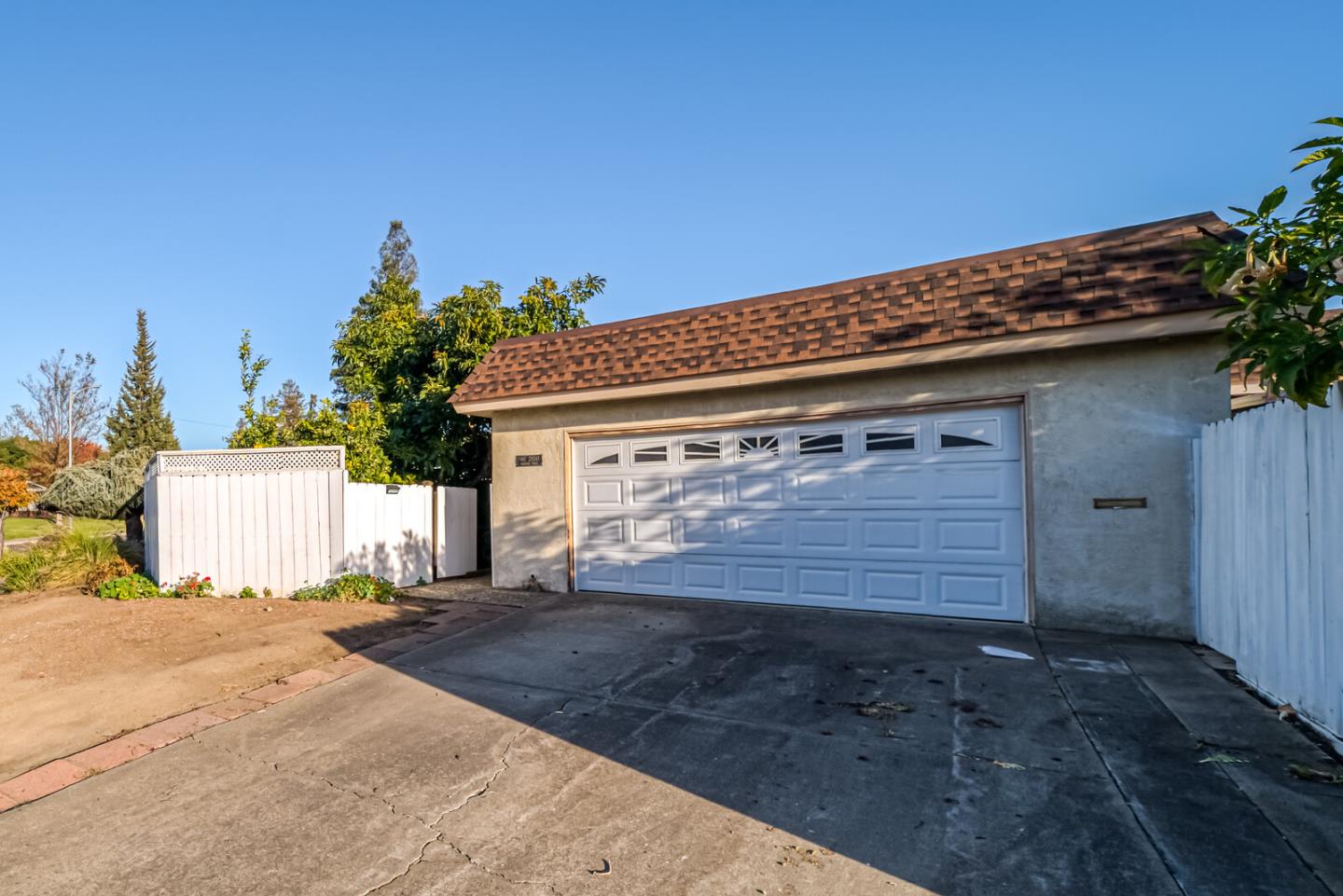 2850 Parkside DR