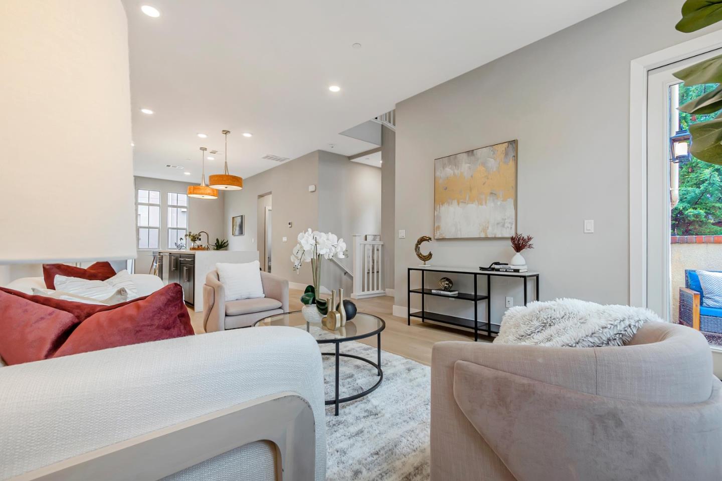 148 Saratoga Avenue Unit: 3