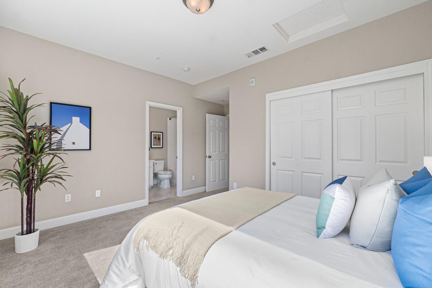 362 Charles Morris TER