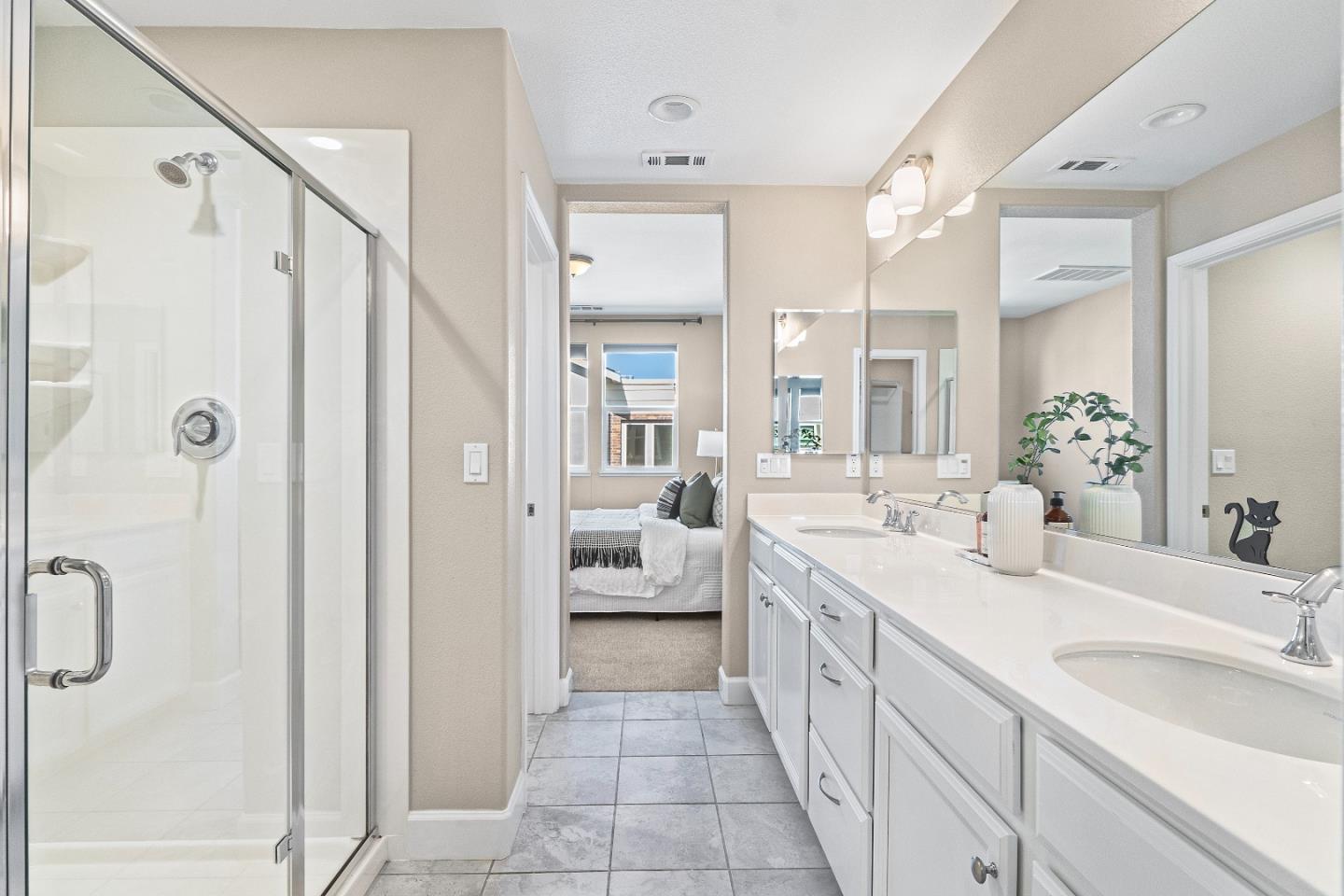 362 Charles Morris TER