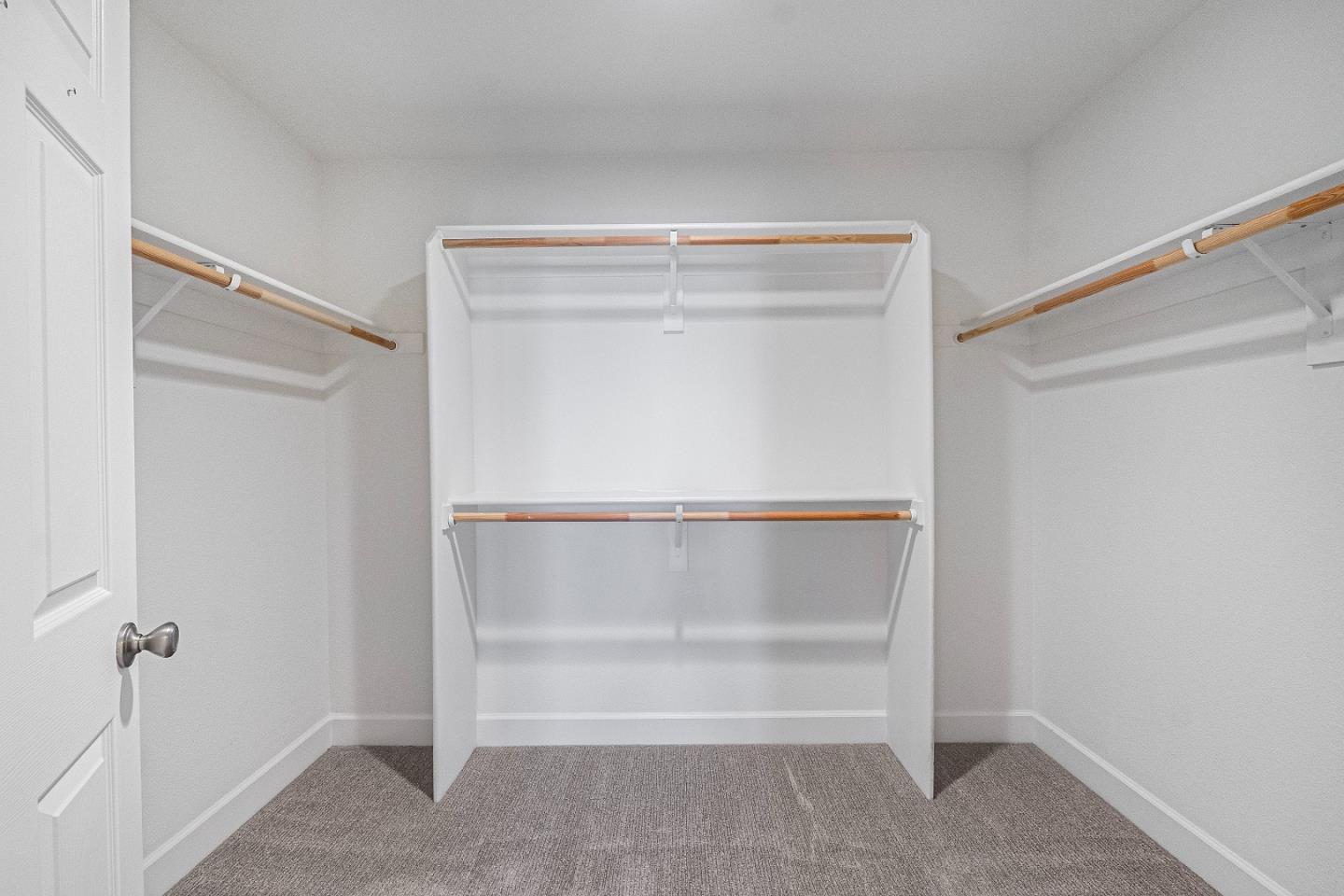 362 Charles Morris TER