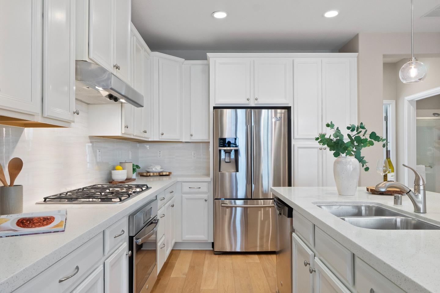 362 Charles Morris TER