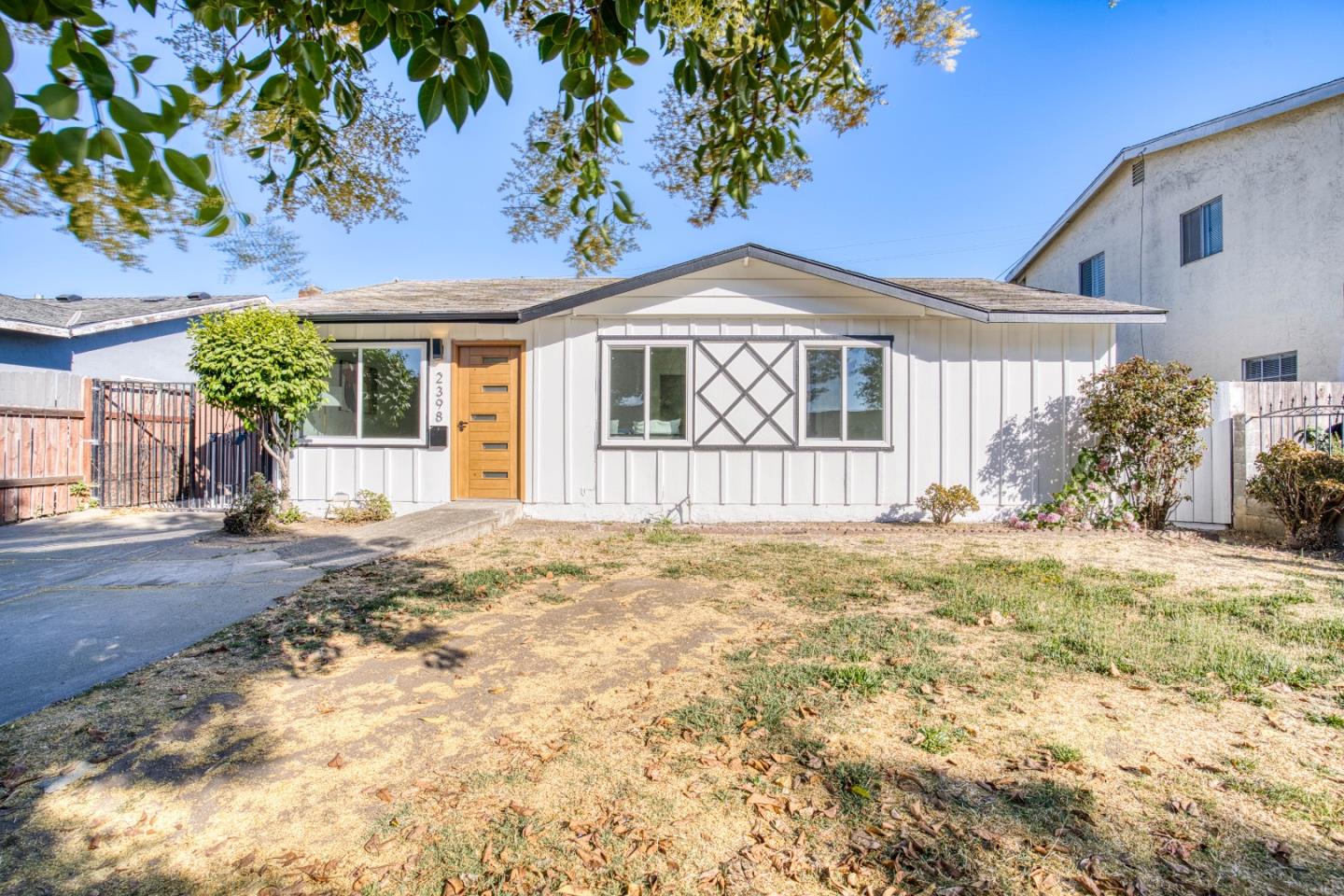 2398 Arden Way