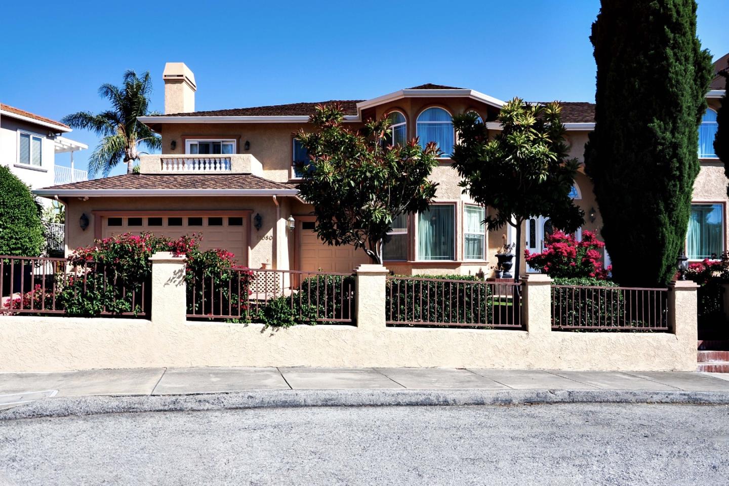 11080 Canyon Drive