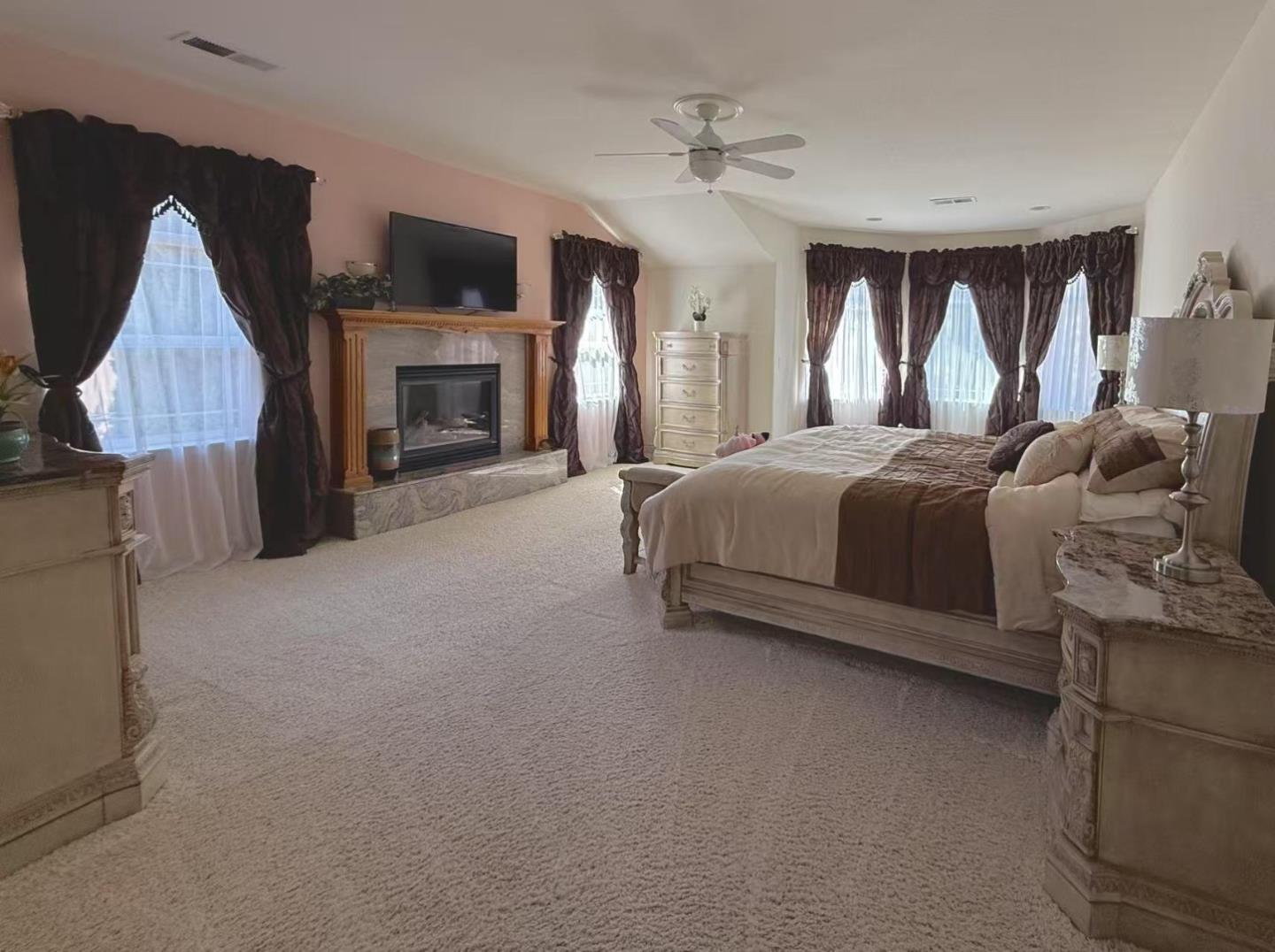 11080 Canyon Drive