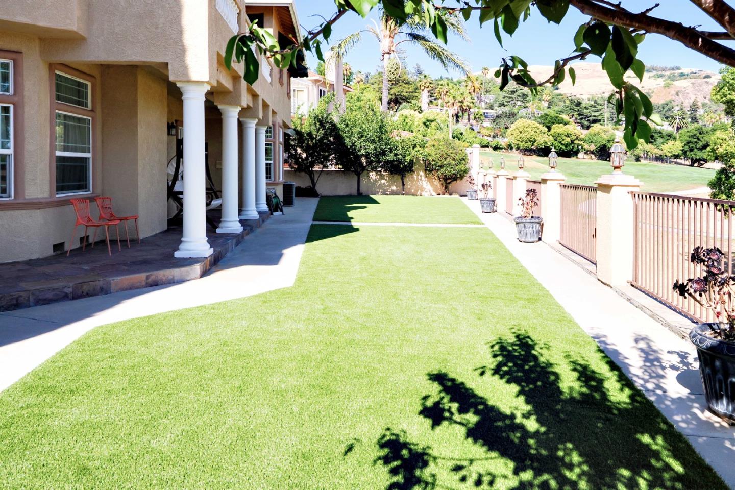 11080 Canyon Drive