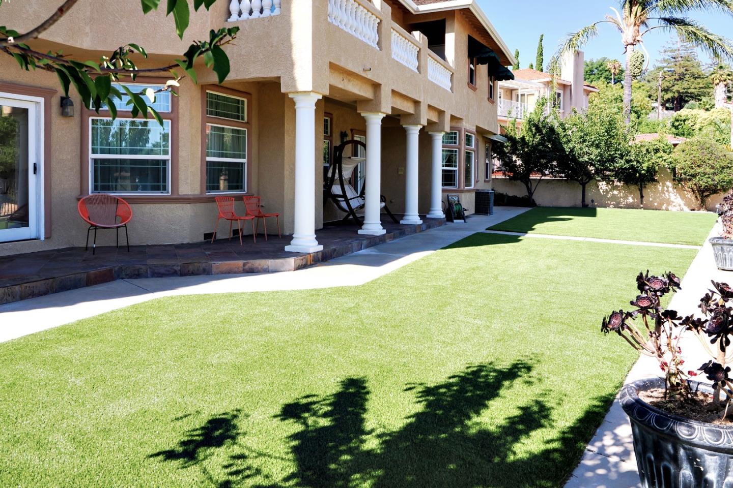 11080 Canyon Drive