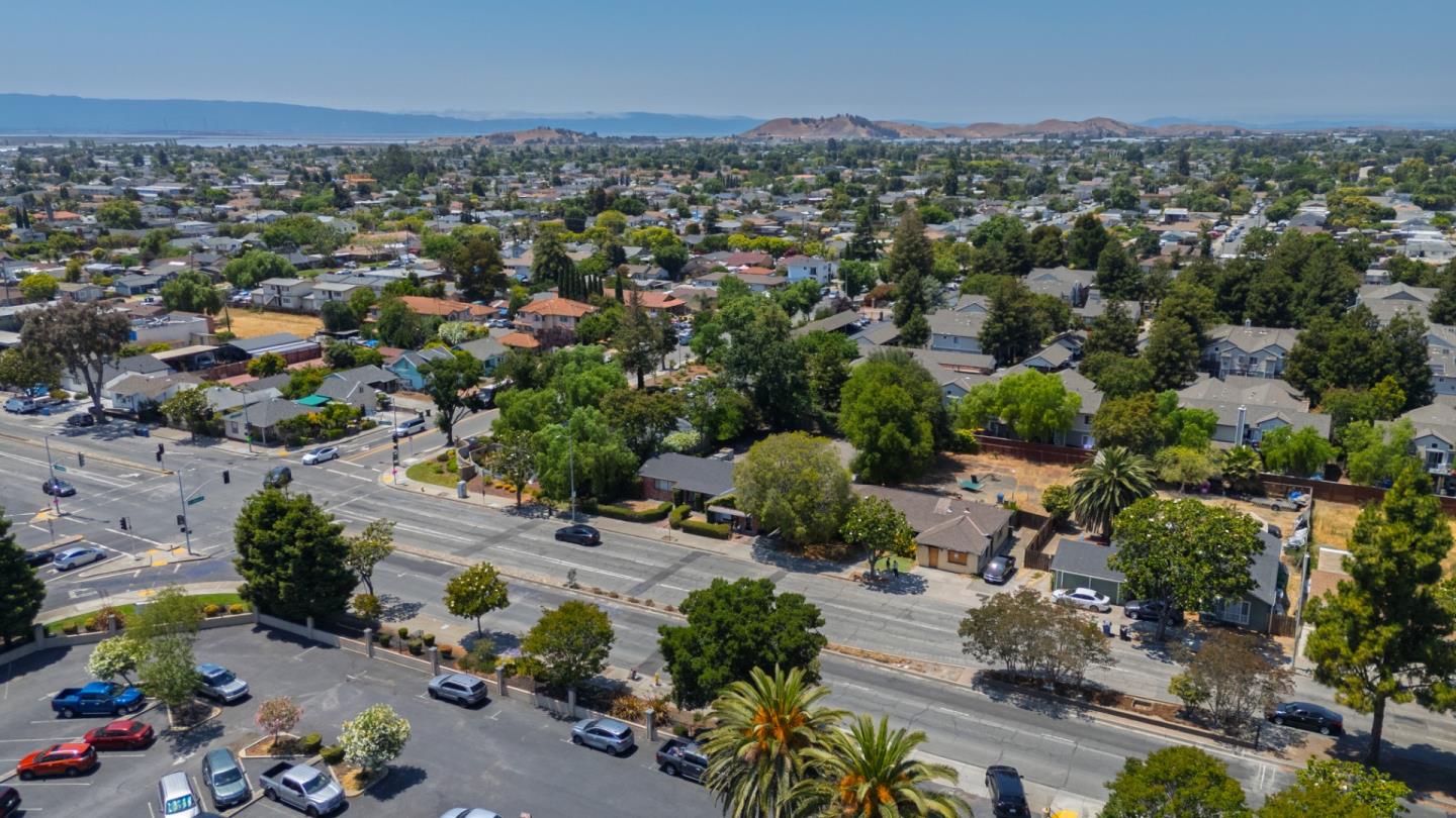 6433 Thornton Avenue