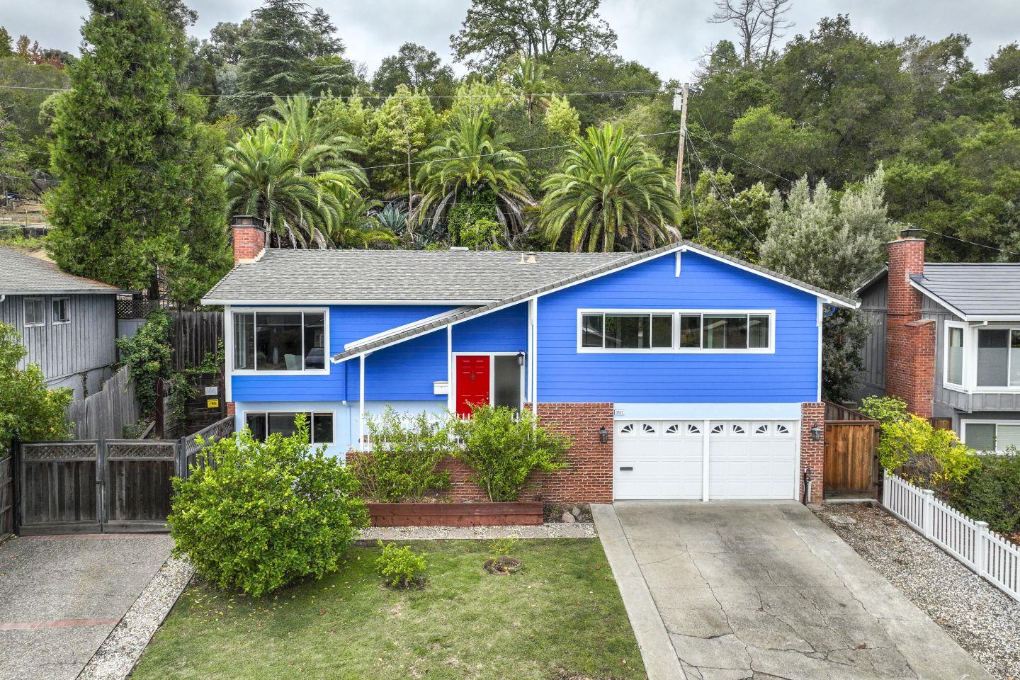 3622 Farm Hill Boulevard